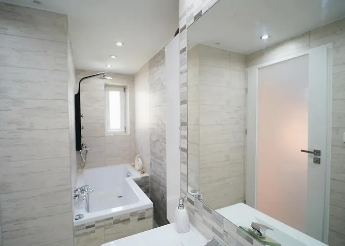 Everysky - Konstytucji 3 Go Maja 66-1