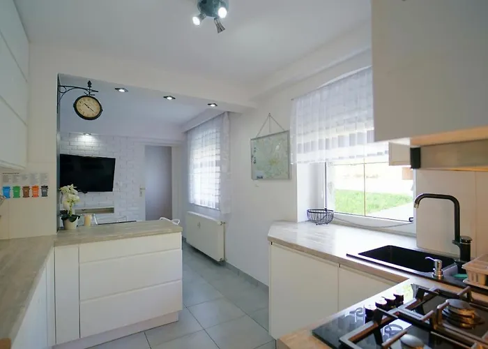 Appartement Everysky - Konstytucji 3 Go Maja 66-1 *